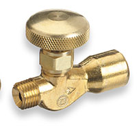 Inert Gas CGA-032 1/4 Inch (in) National Pipe Thread (NPT) Male Inlet 5/8 Inch (in)-18 Female Right Hand (RH) Outlet Brass Body Valve