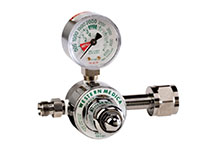 Single Stage Preset Regulator with CGA-540 Nut and Nipple Inlet with Horizontal Outlet